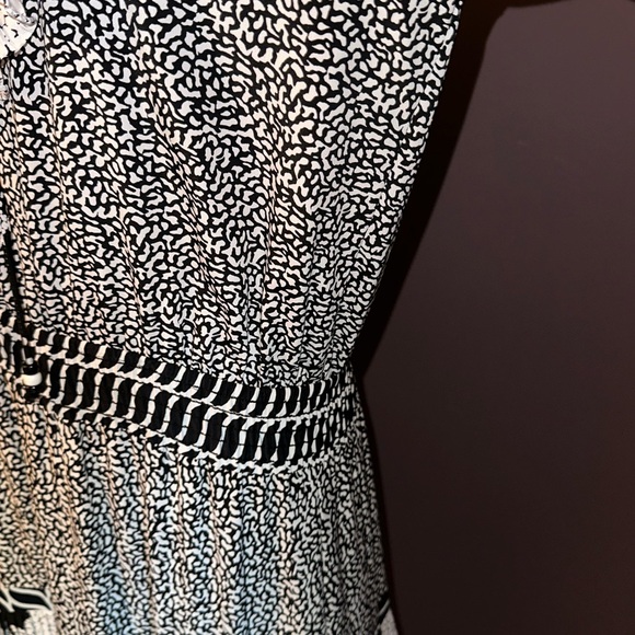 Assorti For Susan Freis Vintage Black & White Long Sleeve Pleated Dress SZ M(83) - Picture 8 of 13